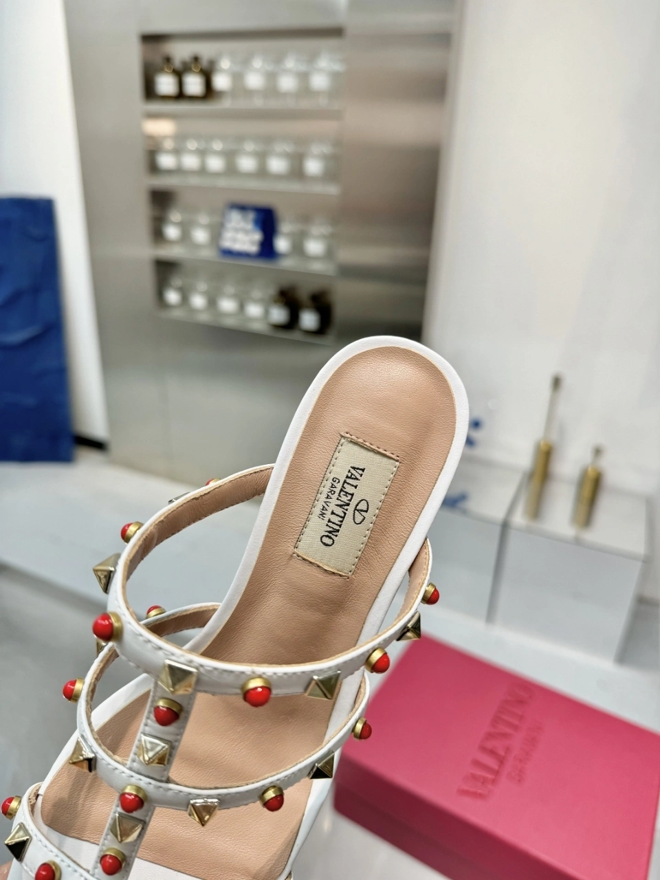 V1859ti9o WS0C47MAXD2K Heel height：6.5CM sheepskin item:ET-X302G1162